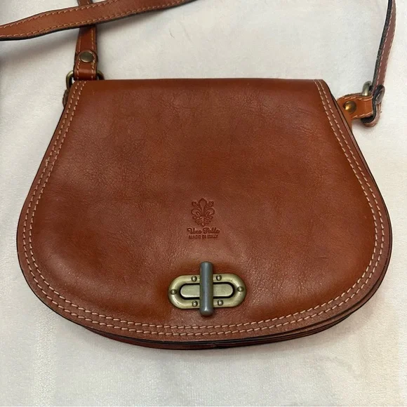 Vintage genuine Italian leather Crossbody flap Bag 51169 - Picture 2 of 12